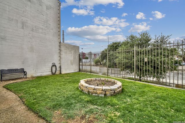 831 S Flores St Ste 2212, San Antonio, TX 78204