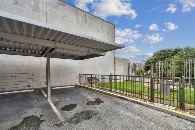 831 S Flores St Ste 2212, San Antonio, TX 78204