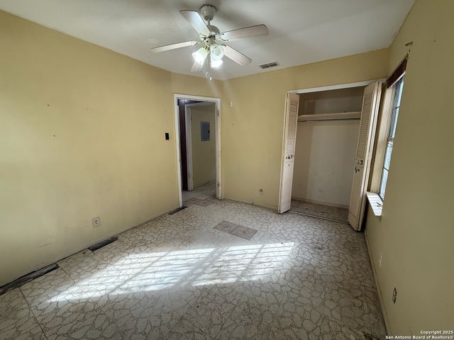 9331 Odem, San Antonio, TX 78224