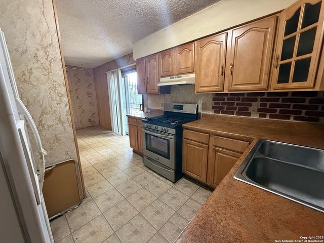 9331 Odem, San Antonio, TX 78224