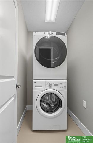 4012 Harney Street, Omaha, NE 68131