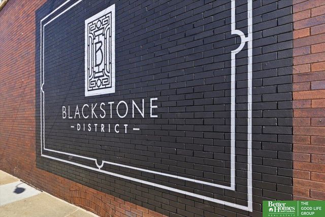 4012 Harney Street, Omaha, NE 68131