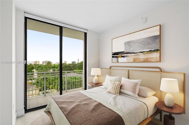 1601 SW 32 Avenue 309, Miami, FL 33145