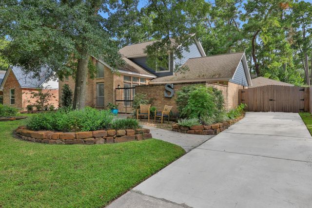 2015 Riverlawn Drive, Houston, TX 77339