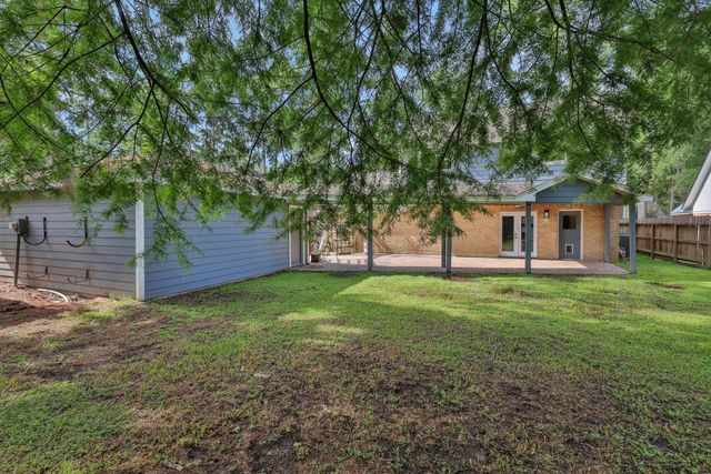 2015 Riverlawn Drive, Houston, TX 77339