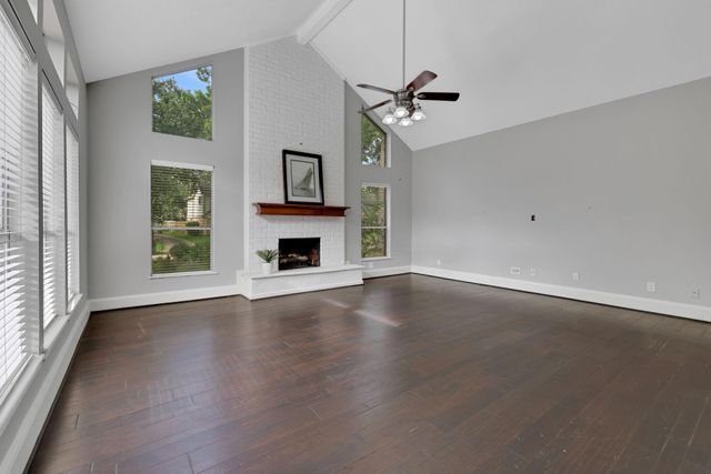 2015 Riverlawn Drive, Houston, TX 77339