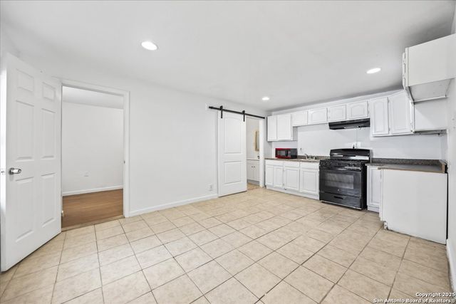 234 Readwell Dr, San Antonio, TX 78220