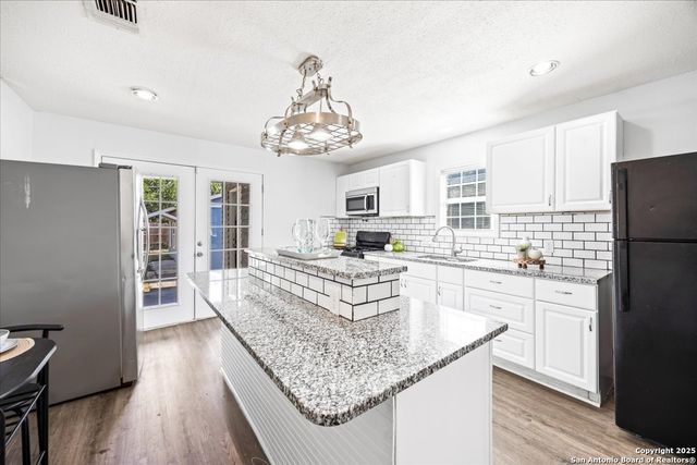 234 Readwell Dr, San Antonio, TX 78220