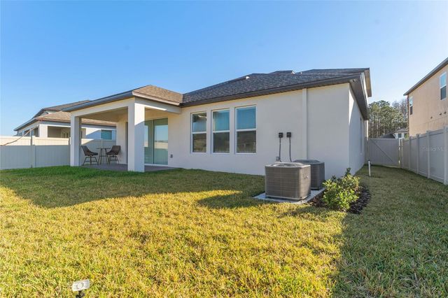 18255 SERENE LAKE LOOP, Lutz, FL 33548