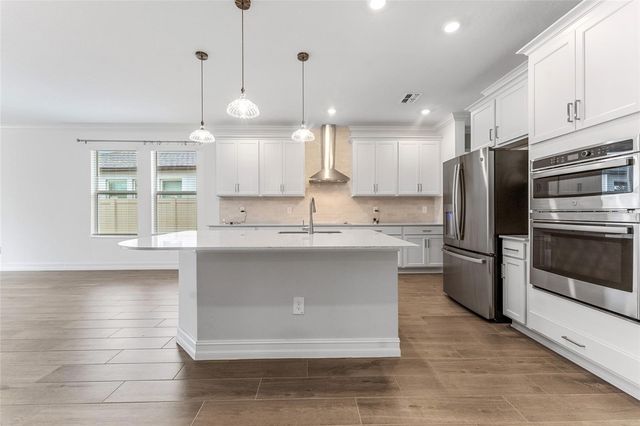 18255 SERENE LAKE LOOP, Lutz, FL 33548