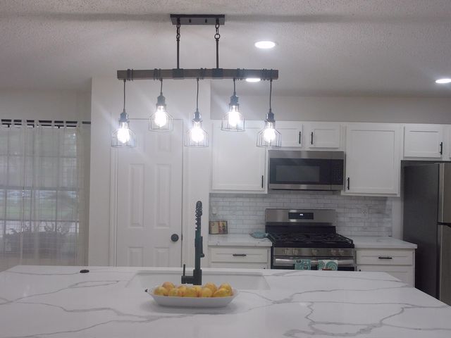 806 Country Place Blvd Street, Pearland, TX 77584