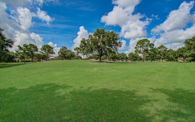 806 Country Place Blvd Street, Pearland, TX 77584