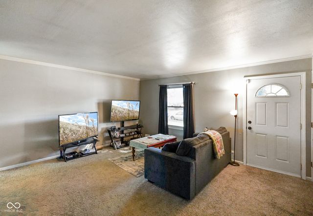 1101 W Riga Avenue, Marion, IN 46952