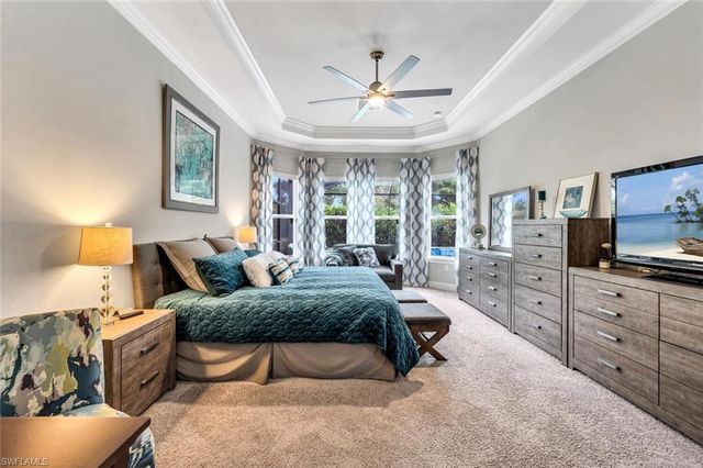 9622 Campanile CIR, Naples, FL 34114