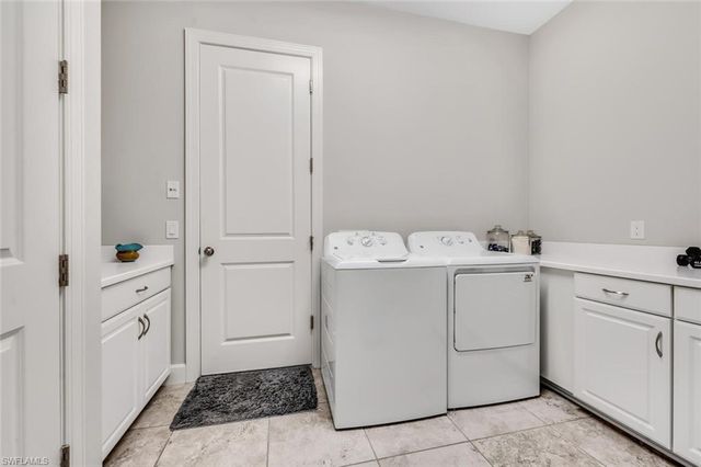 9622 Campanile CIR, Naples, FL 34114