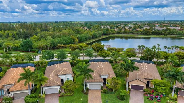 9622 Campanile CIR, Naples, FL 34114