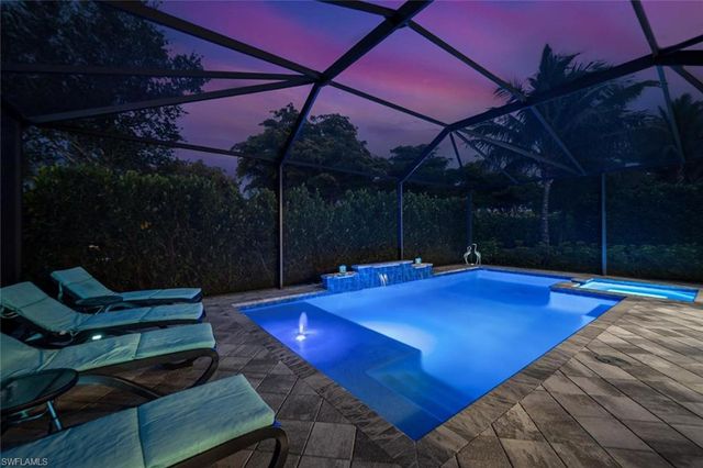 9622 Campanile CIR, Naples, FL 34114