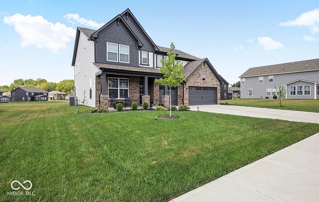 4228 Brocket Drive, Greenwood, IN 46143
