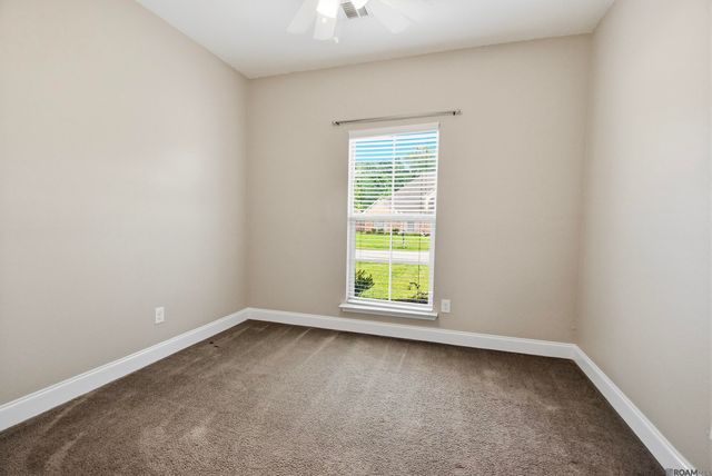23261 Conifer Dr, Denham Springs, LA 70726