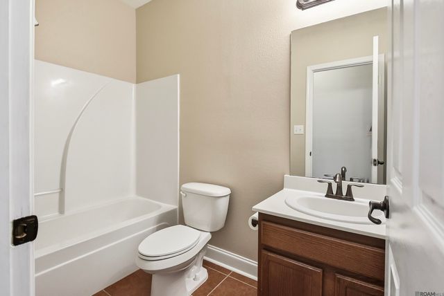 23261 Conifer Dr, Denham Springs, LA 70726