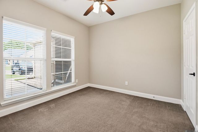 23261 Conifer Dr, Denham Springs, LA 70726