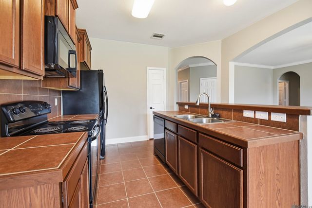 23261 Conifer Dr, Denham Springs, LA 70726