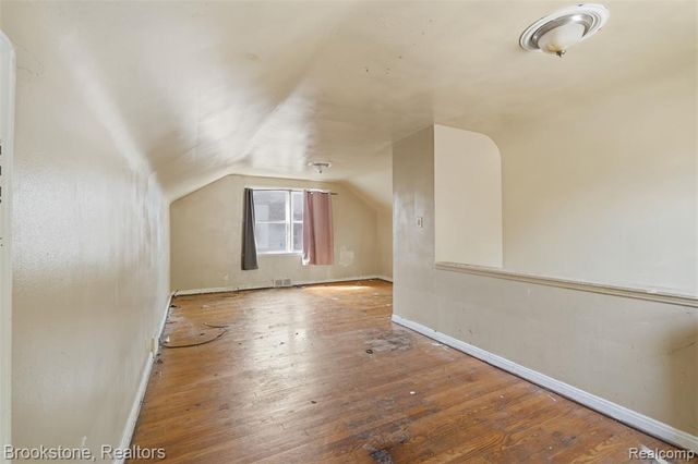 9635 Artesian Street, Detroit, MI 48228