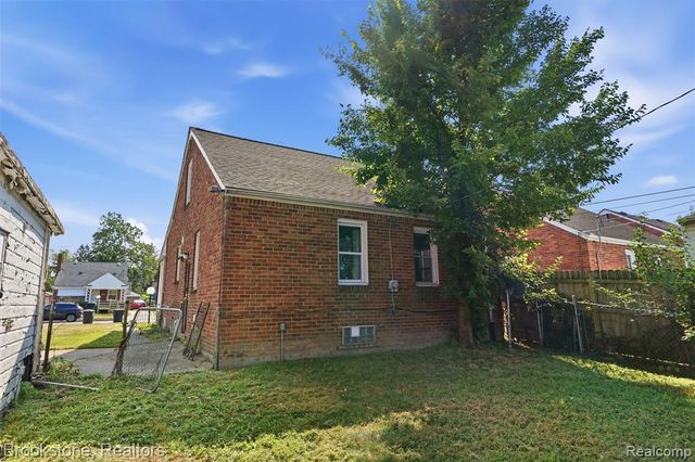 9635 Artesian Street, Detroit, MI 48228