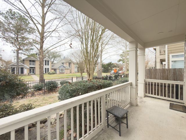 4714 Cashel Glen Drive, Houston, TX 77069