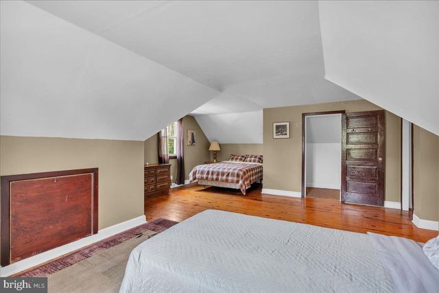 171 OXFORD RD, Cinnaminson, NJ 08077