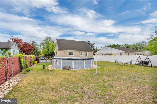 171 OXFORD RD, Cinnaminson, NJ 08077