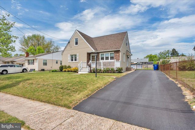 171 OXFORD RD, Cinnaminson, NJ 08077