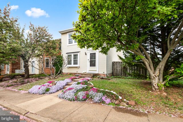 8450 STONEWALL RD, Manassas, VA 20110