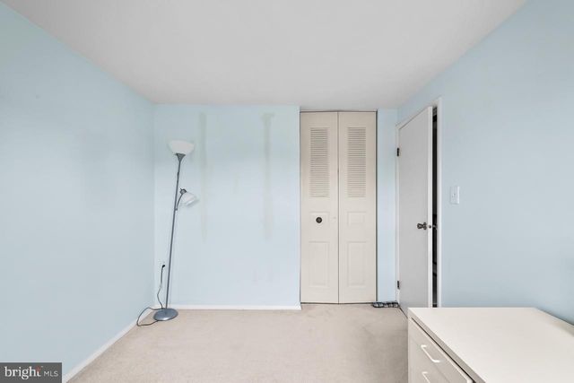 8450 STONEWALL RD, Manassas, VA 20110