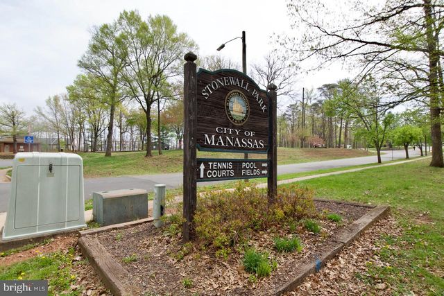 8450 STONEWALL RD, Manassas, VA 20110