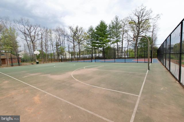 8450 STONEWALL RD, Manassas, VA 20110