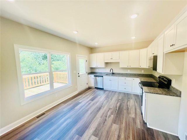 73 Dogwood Lane, Aragon, GA 30104