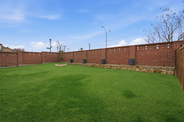 9824 Wild Prairie Way, Fort Worth, TX 76036