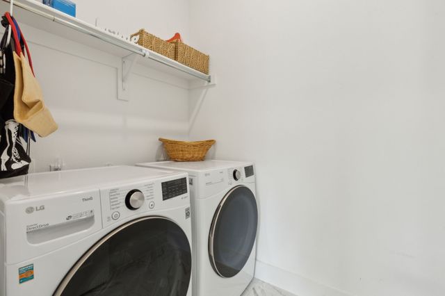 1812 Mcdougall Creek, Van Alstyne, TX 75495