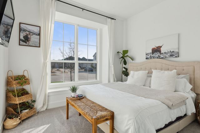 1812 Mcdougall Creek, Van Alstyne, TX 75495