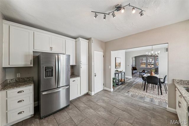 1502 Bredell Avenue, St Louis, MO 63117