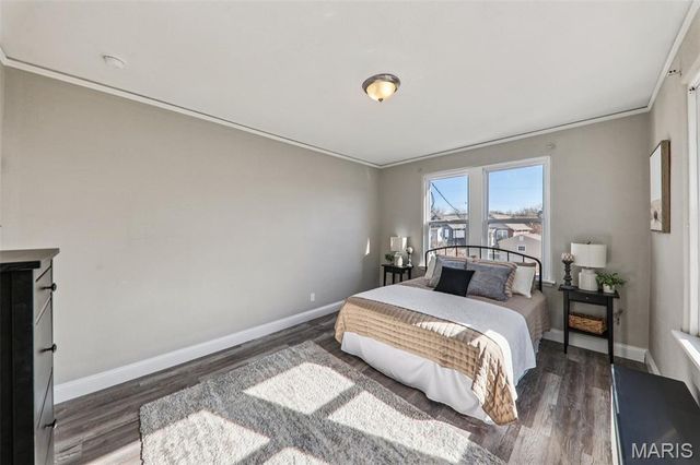 1502 Bredell Avenue, St Louis, MO 63117