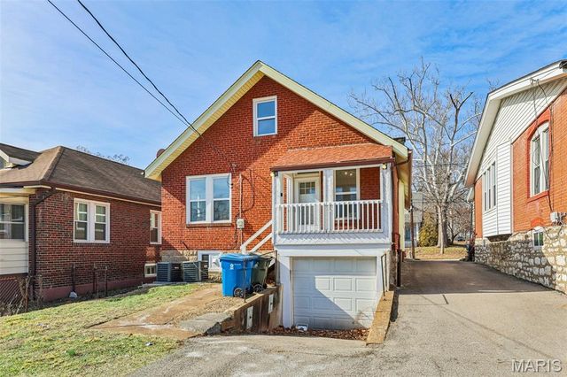 1502 Bredell Avenue, St Louis, MO 63117