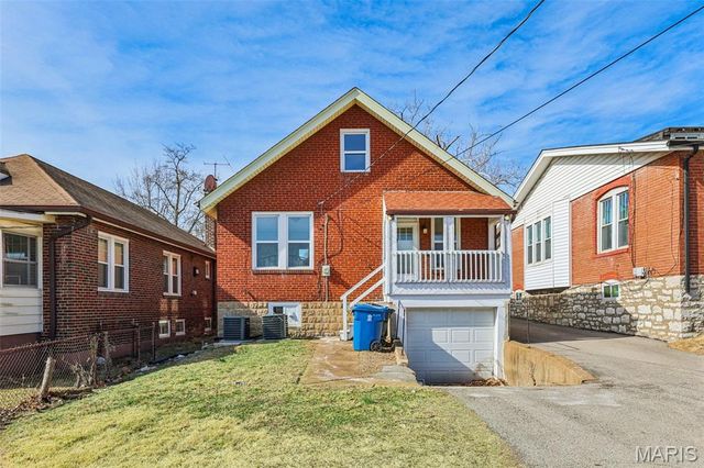 1502 Bredell Avenue, St Louis, MO 63117