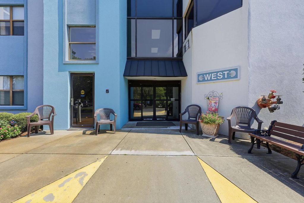 5001 Little River Rd Apt W307, Myrtle Beach, SC 29577 — photo 3