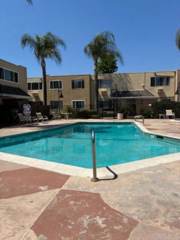 467 Ballantyne St 47, El Cajon, CA 92020