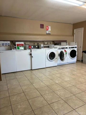 467 Ballantyne St 47, El Cajon, CA 92020
