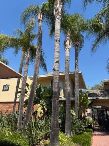 467 Ballantyne St 47, El Cajon, CA 92020