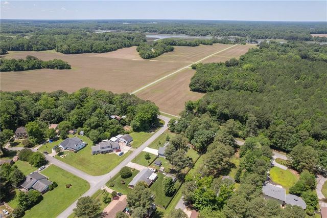 1802 Oyster Bay LN, Suffolk, VA 23436