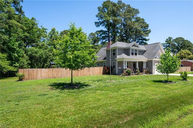 1802 Oyster Bay LN, Suffolk, VA 23436